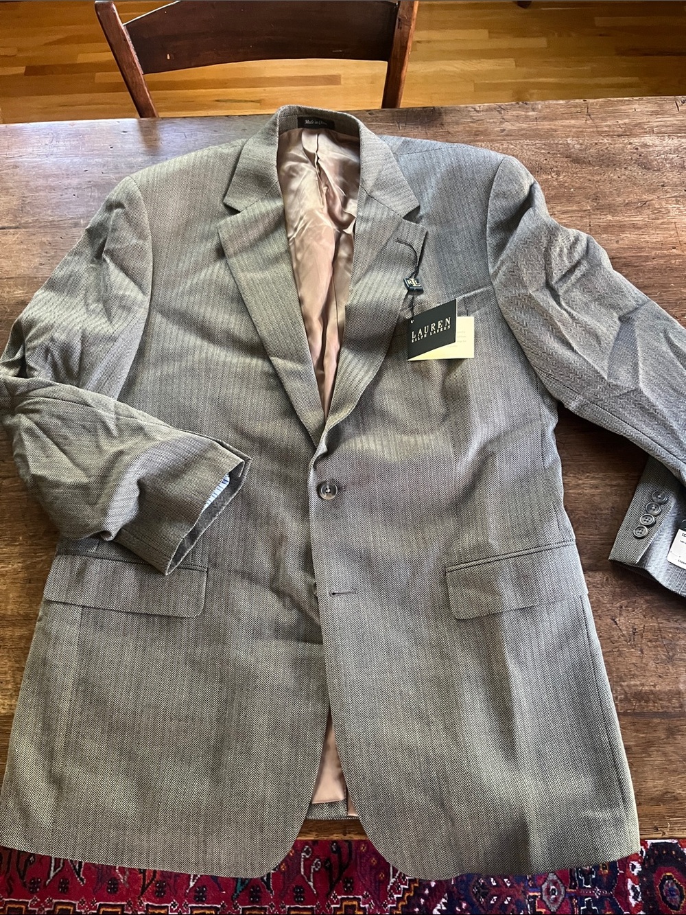 NWT Lauren Ralph Lauren Black/Cream Herringbone Sport Coat Blazer. Size 42L.